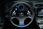 Odnowiony Lexus IS F w Paryżu