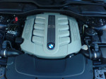 BMW 745d - Silnik