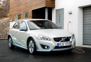 Elektryczne Volvo C30 zadebiutuje na drogach w 2011 r. 